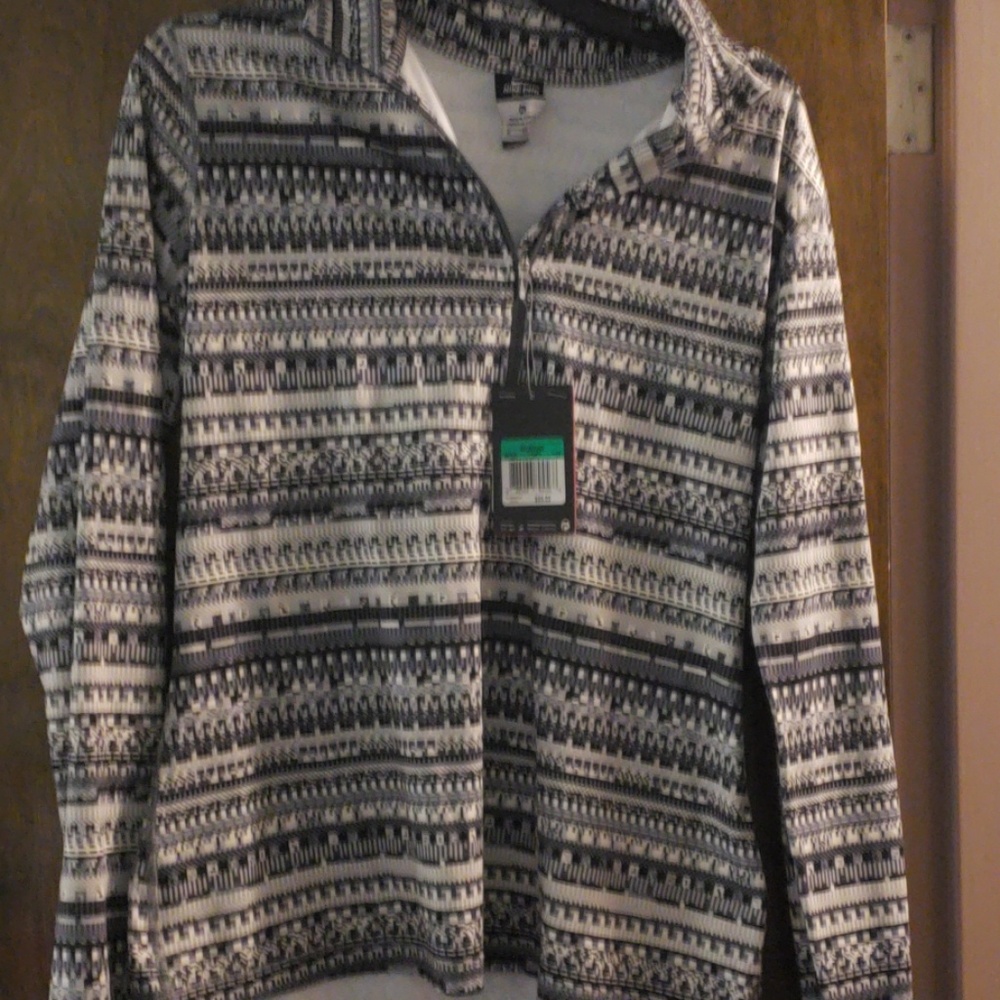 NIKE Dry Fit long sleeve shirt